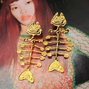 NWT Luxury Exaggerated Fish Skeleton Beach Gold Dangle Earrings